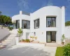 SPLENDID VILLA WITH BEAUTIFUL SEA VIEW IN JAVEA
bp