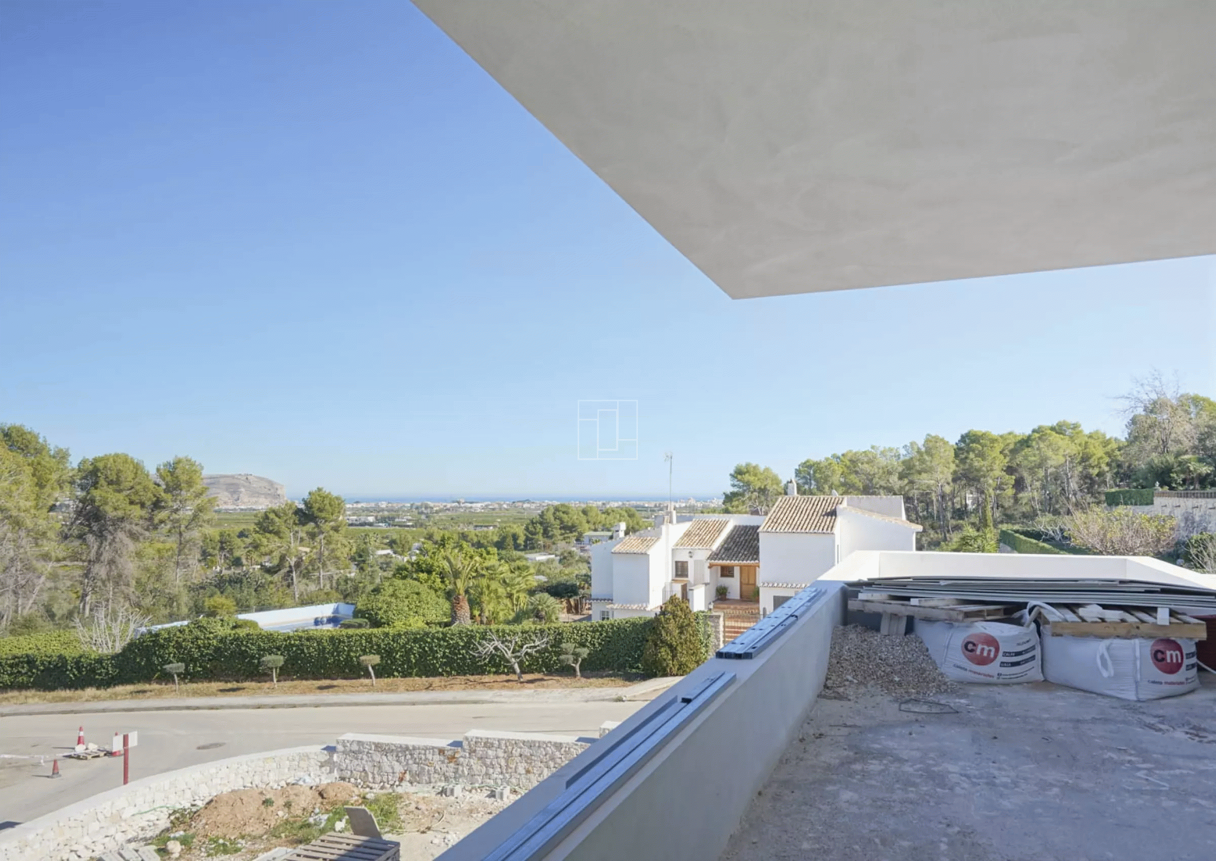 Modern villa with sea views under construction in Javea
BP